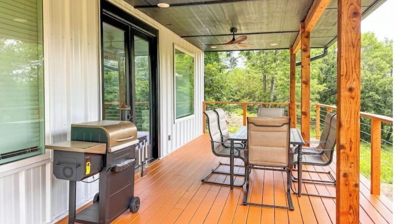 Photo of Outdoor in Denison