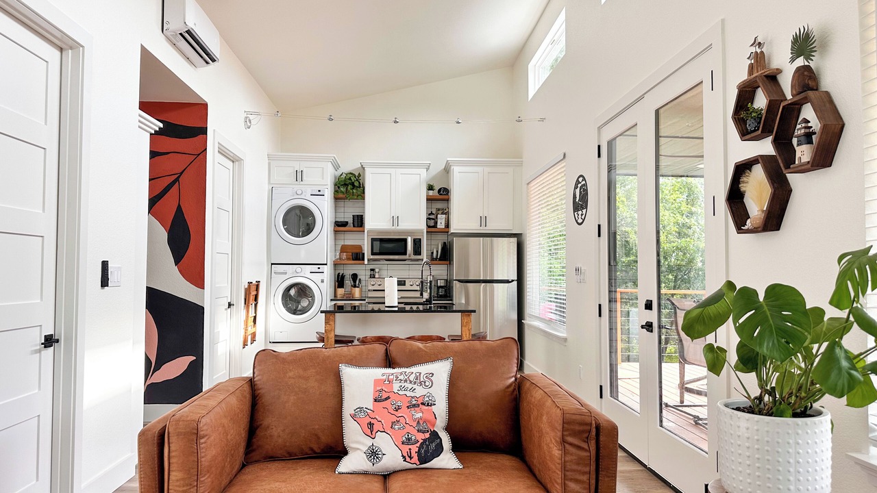 Photo of Livingroom in Denison