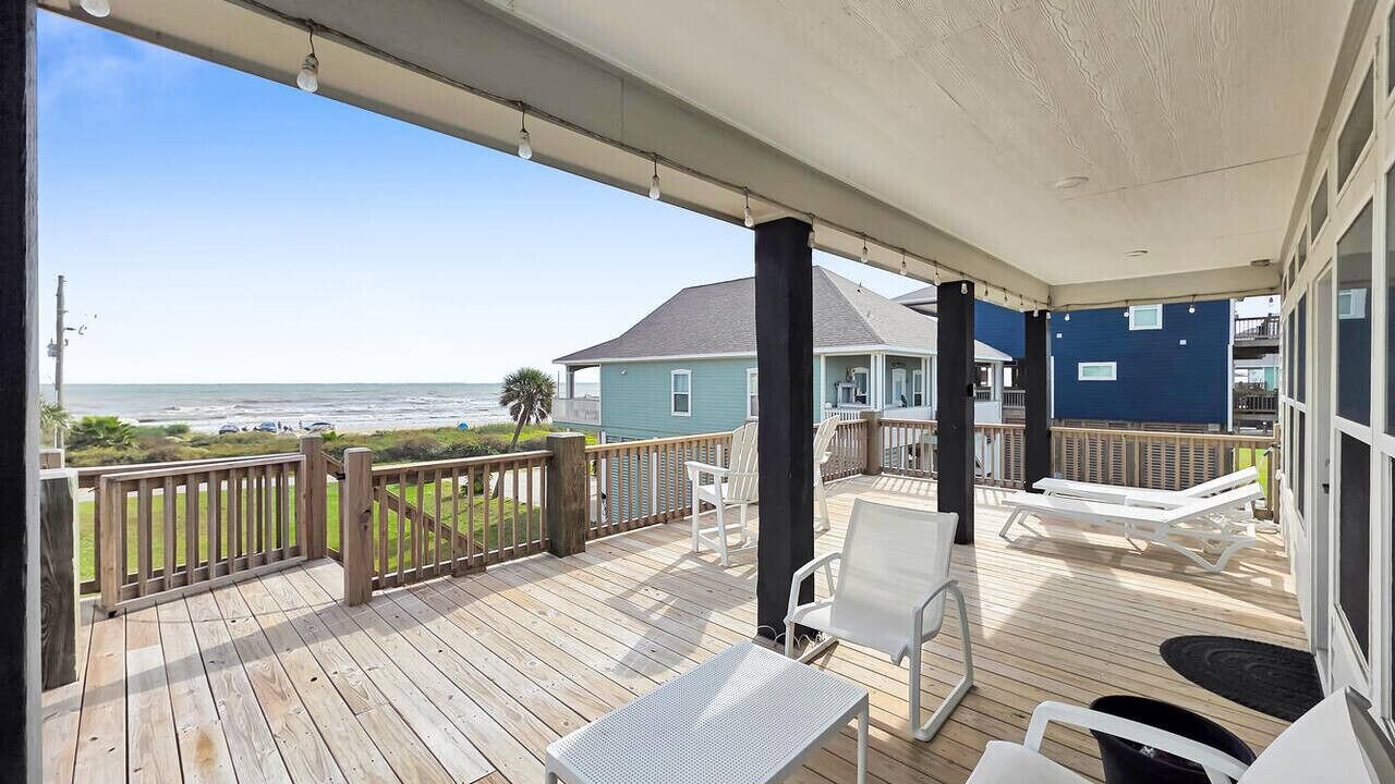 Photo of Patio Balcony in Crystal Beach