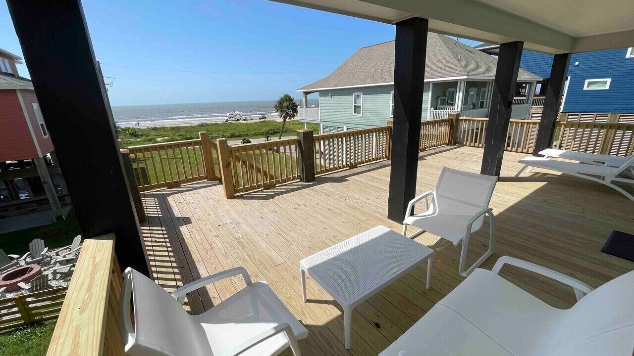 Photo of Patio Balcony in Crystal Beach