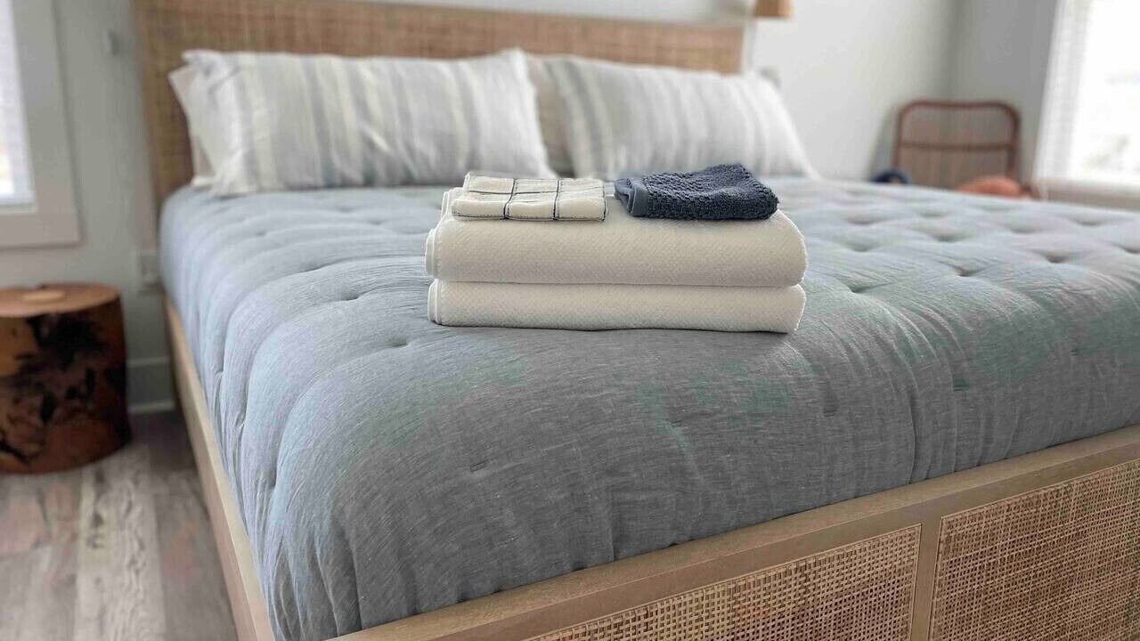 Photo of Bedroom in Crystal Beach