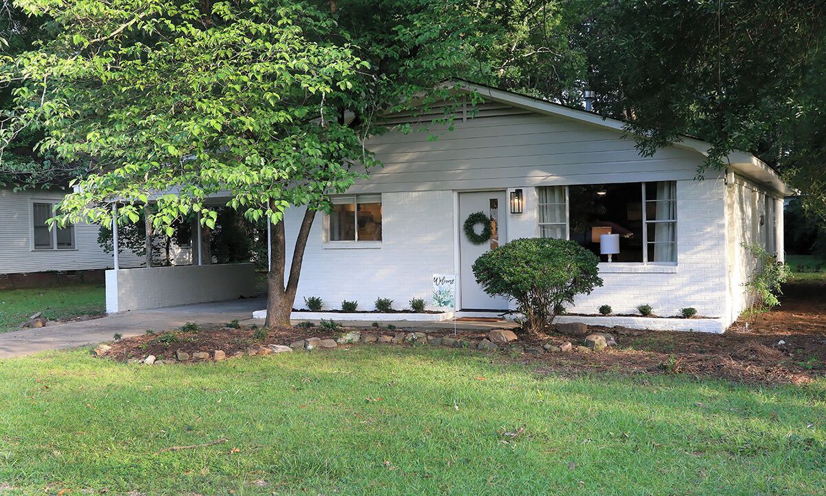 Photo of Outdoor in Conway