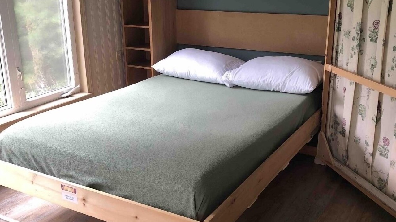 Photo of Bedroom in Newport Landing