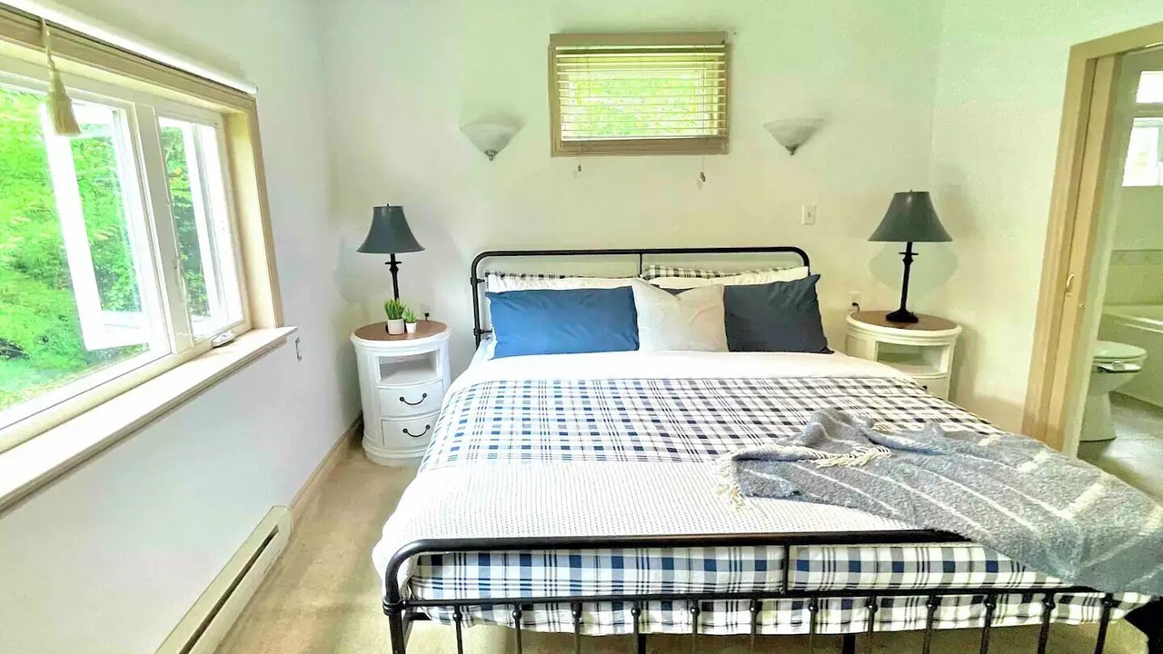 Photo of Bedroom in Newport Landing