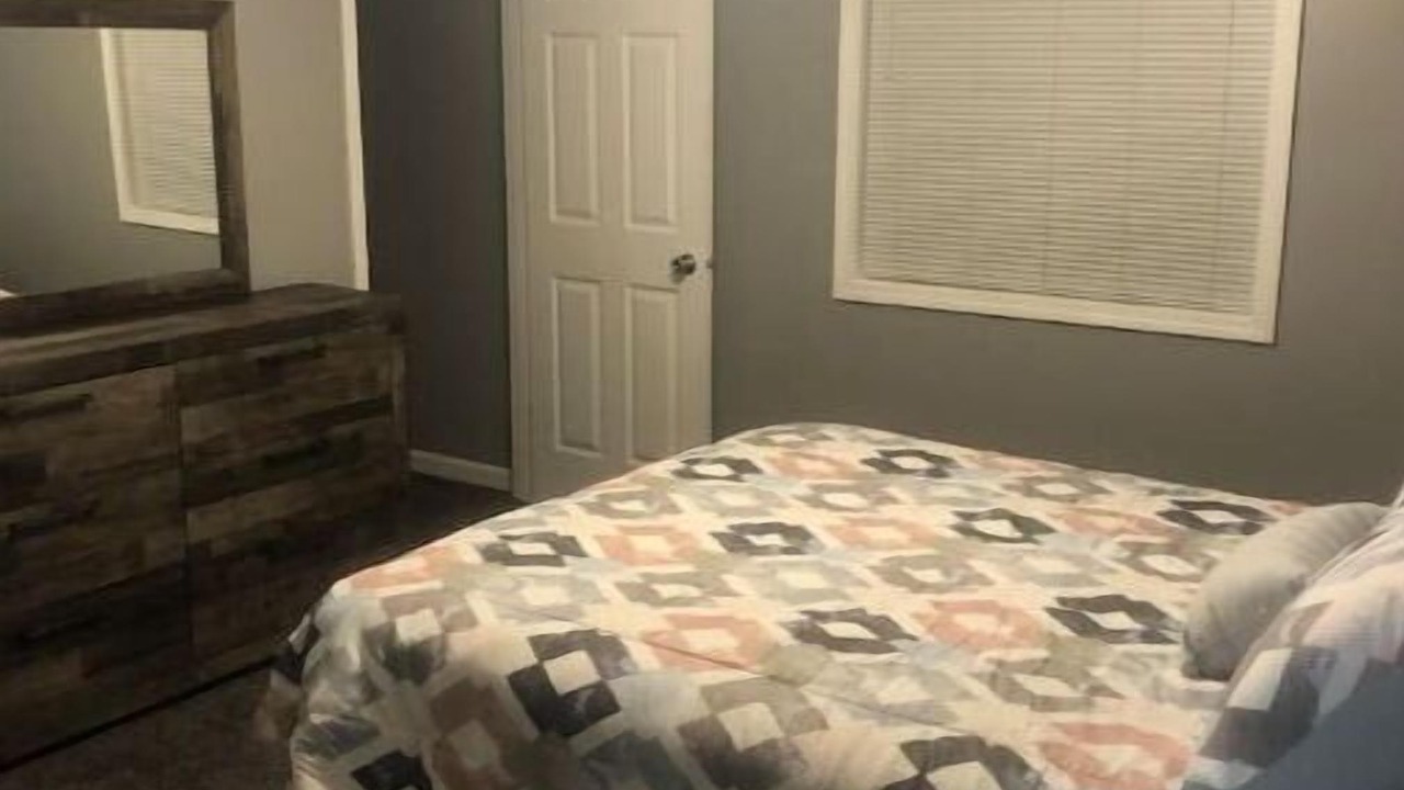 Photo of Bedroom in Grand Island