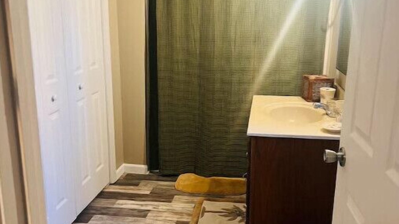 Photo of Bathroom in Marion
