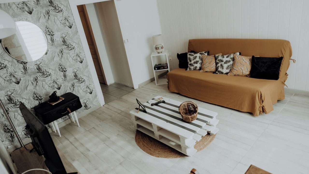 Photo of Livingroom in Saint-Meard-de-Gurcon