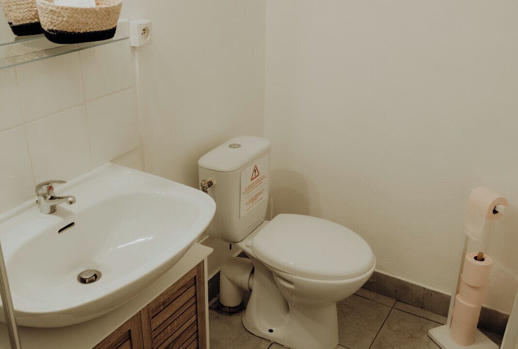 Photo of Bathroom in Saint-Meard-de-Gurcon