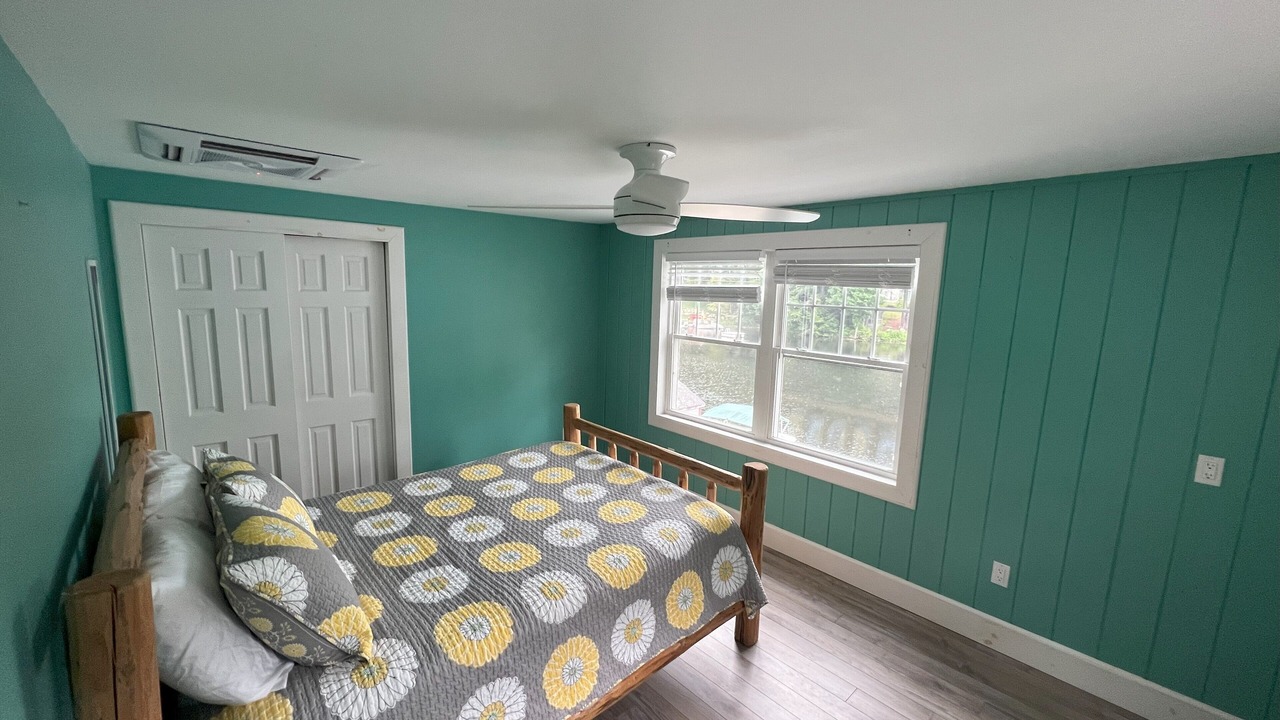 Photo of Bedroom in Weare