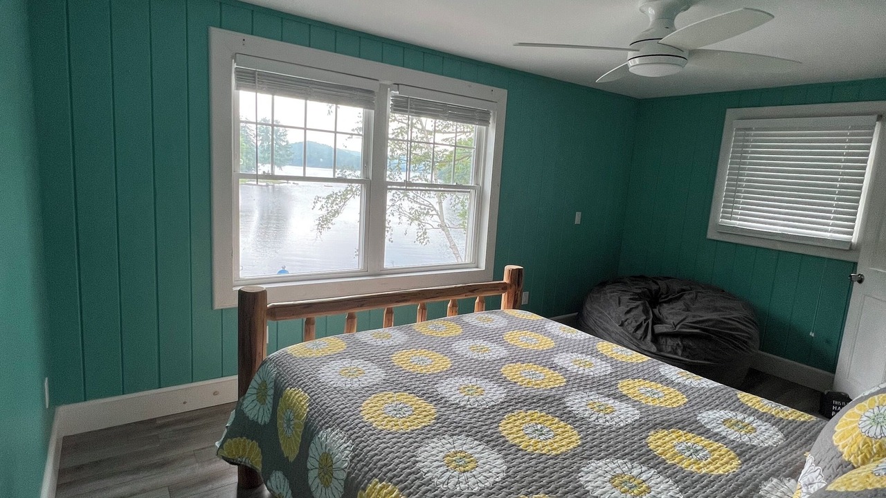 Photo of Bedroom in Weare