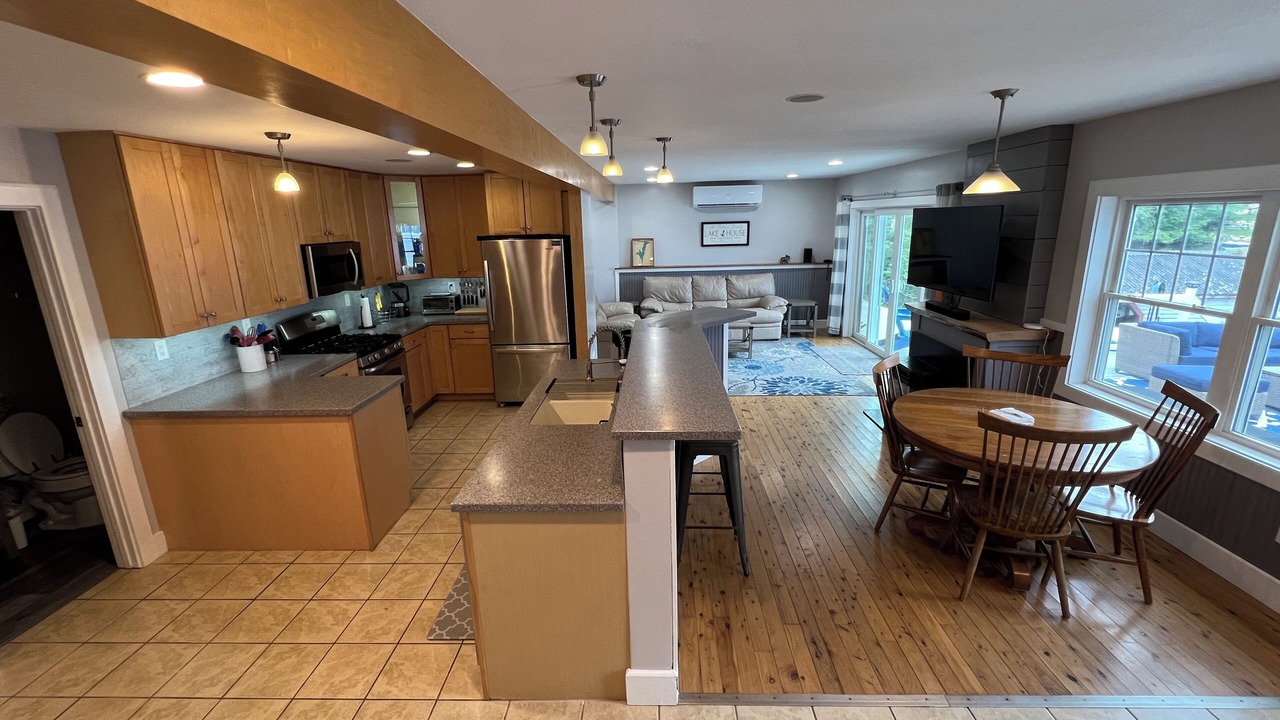 Photo of Others in Weare