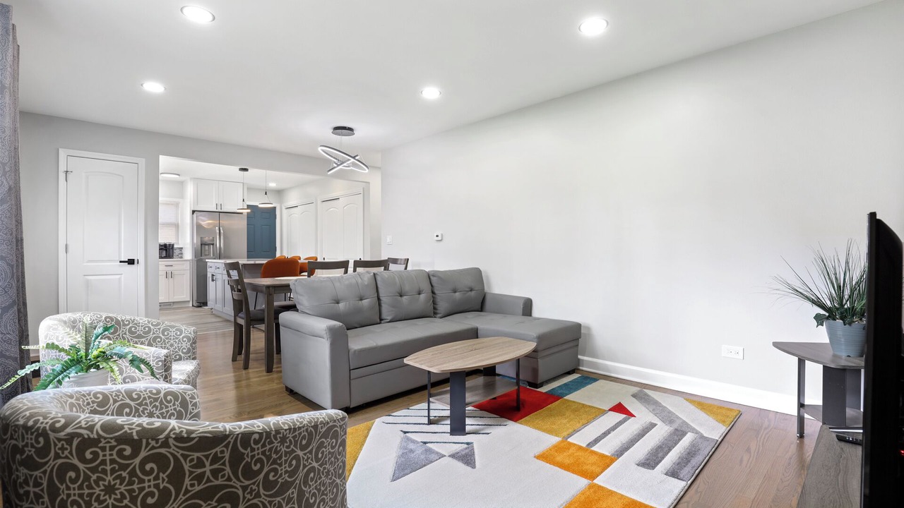 Photo of Livingroom in Fullersburg