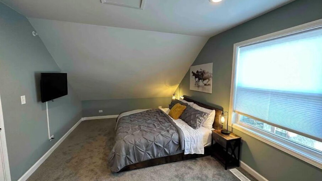 Photo of Bedroom in Oak Park