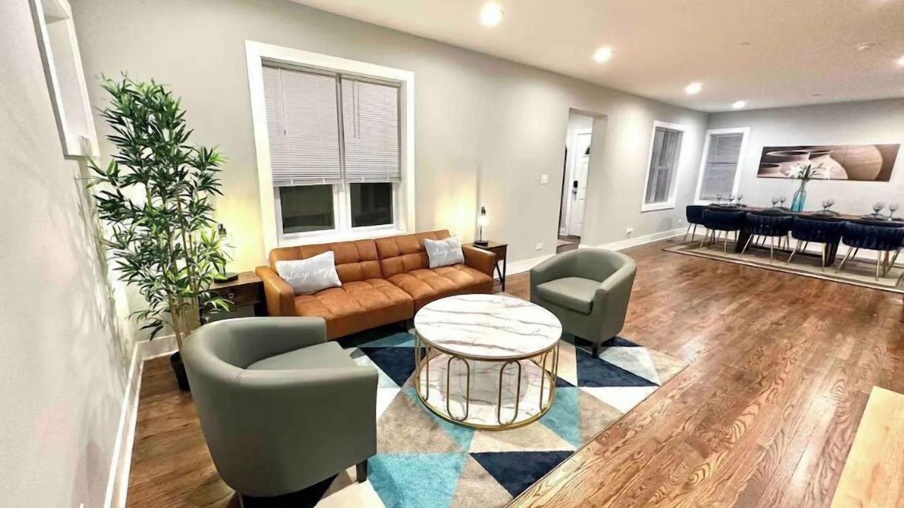 Photo of Others in Oak Park