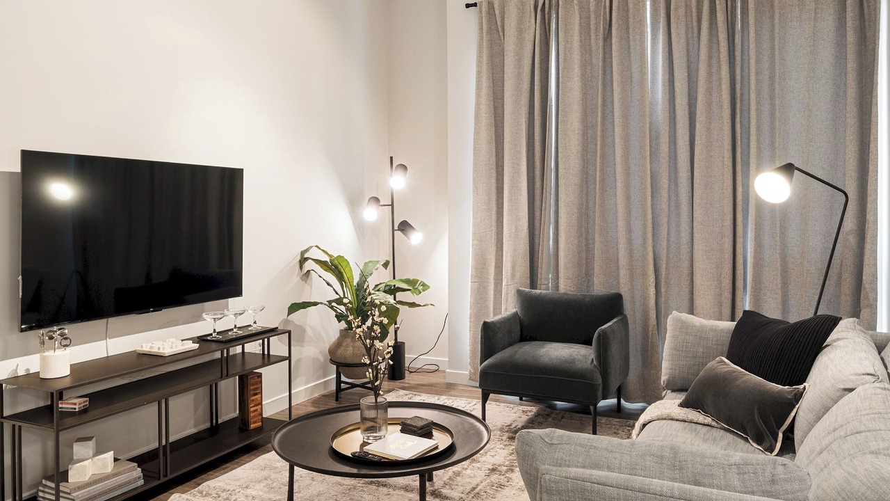 Photo of Livingroom in The Hill