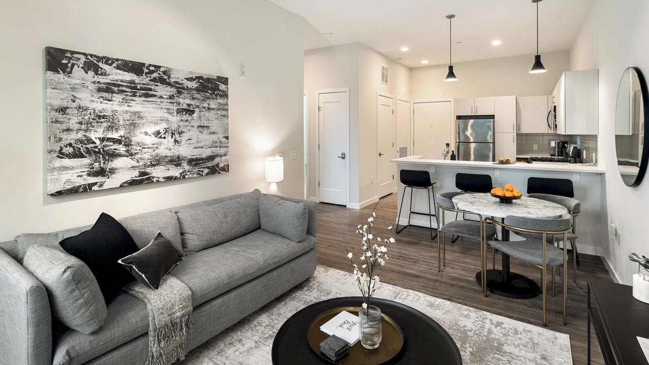 Photo of Livingroom in The Hill