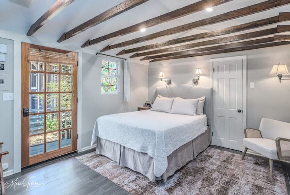 Photo of Bedroom in Broadmoor