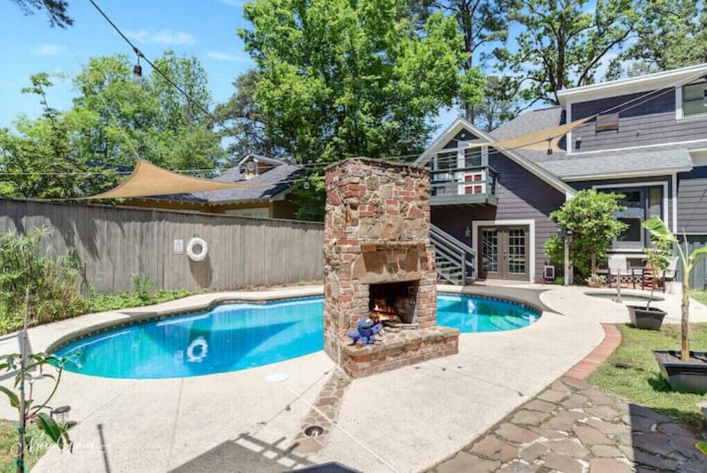 Photo of Outdoor in Broadmoor