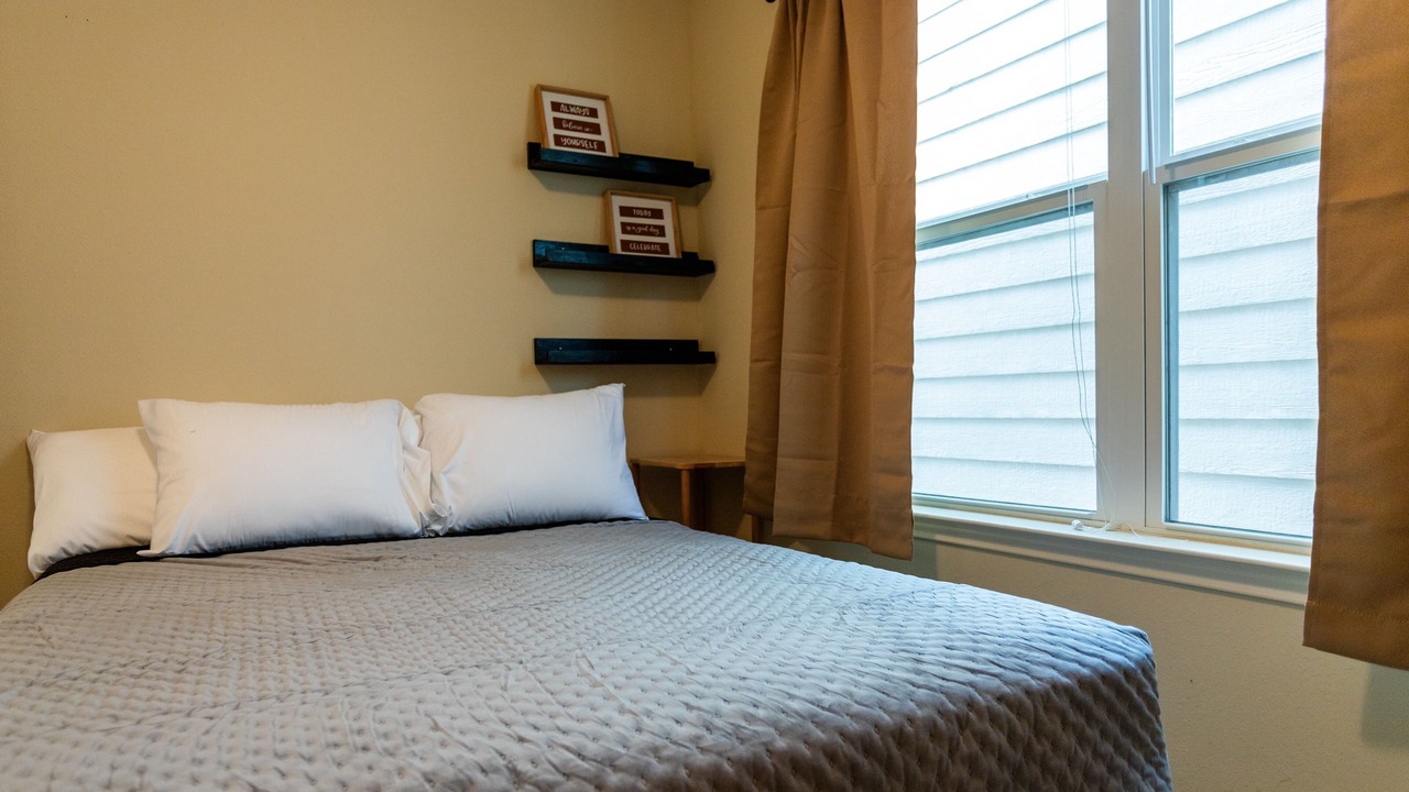 Photo of Bedroom in Garden Oaks