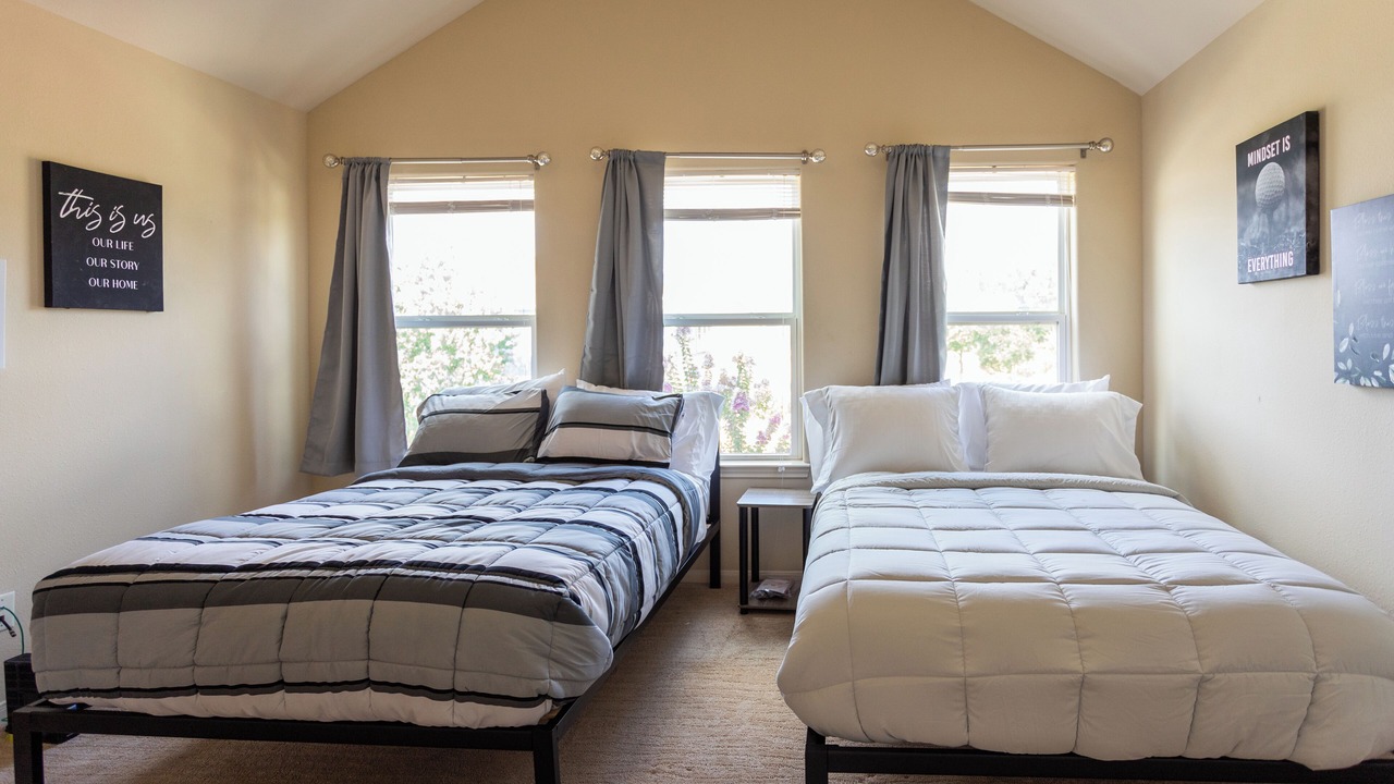 Photo of Bedroom in Garden Oaks