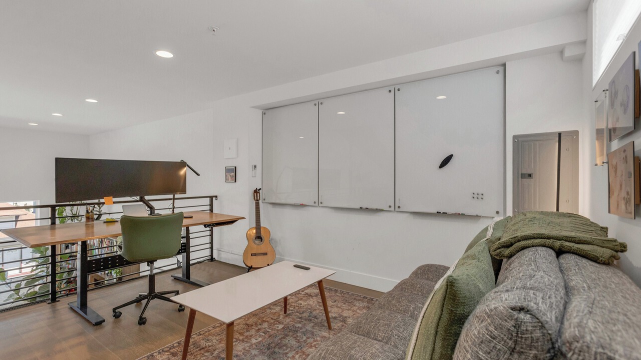 Photo of Livingroom in Atlantic