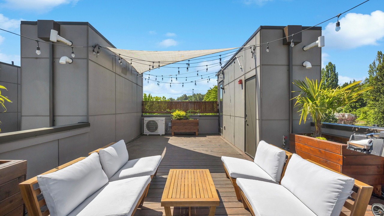 Photo of Patio Balcony in Atlantic