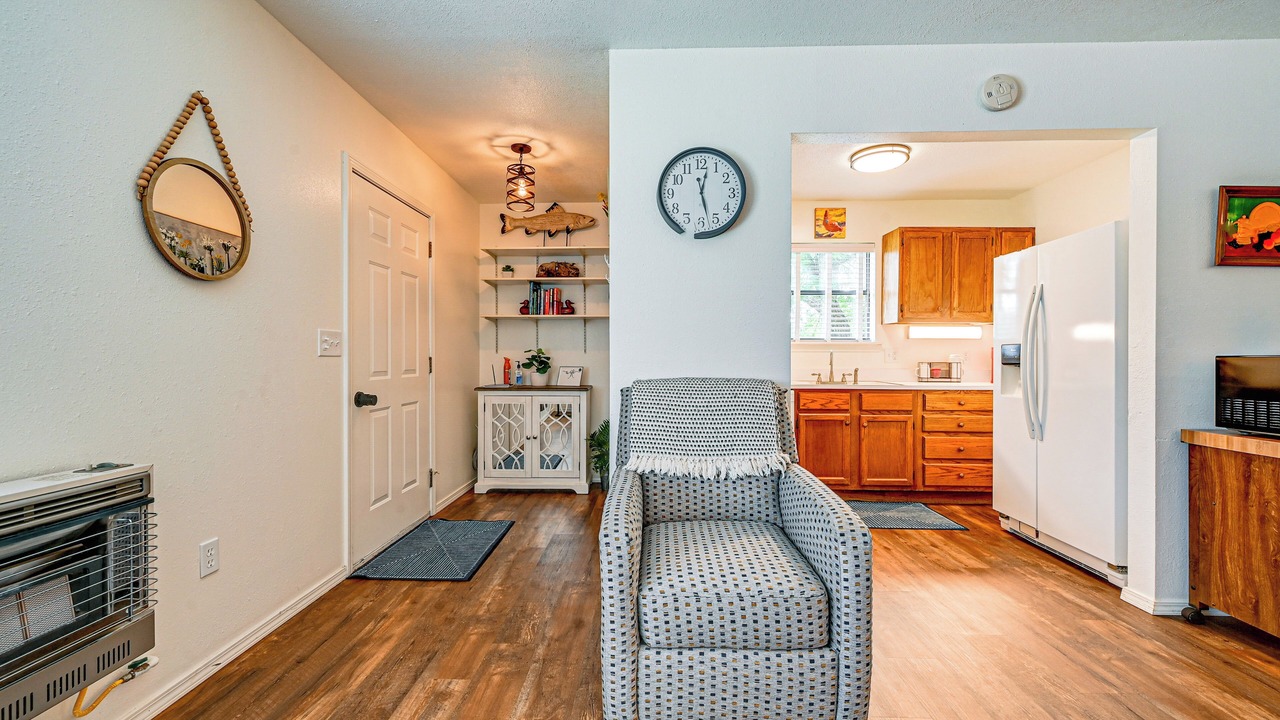 Photo of Livingroom in Broken Bow