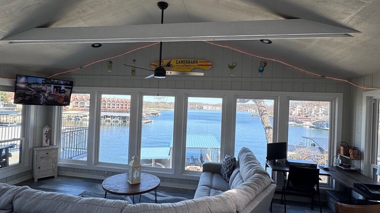 Photo of Bedroom in Lake Ozark