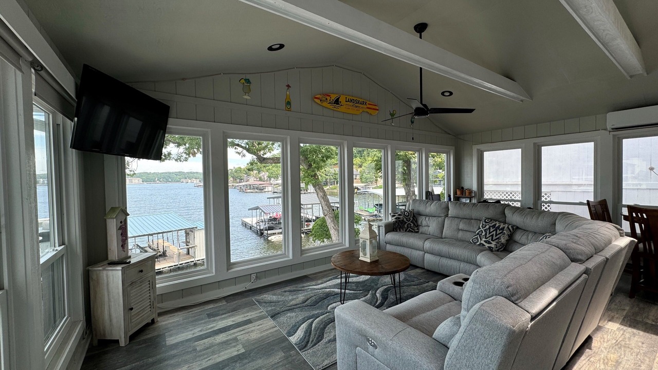 Photo of Bedroom in Lake Ozark