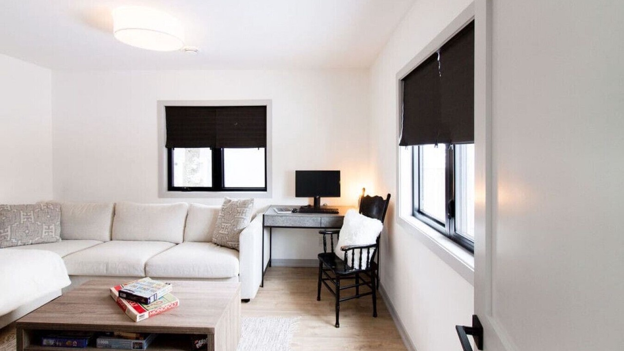 Photo of Livingroom in Prince Edward