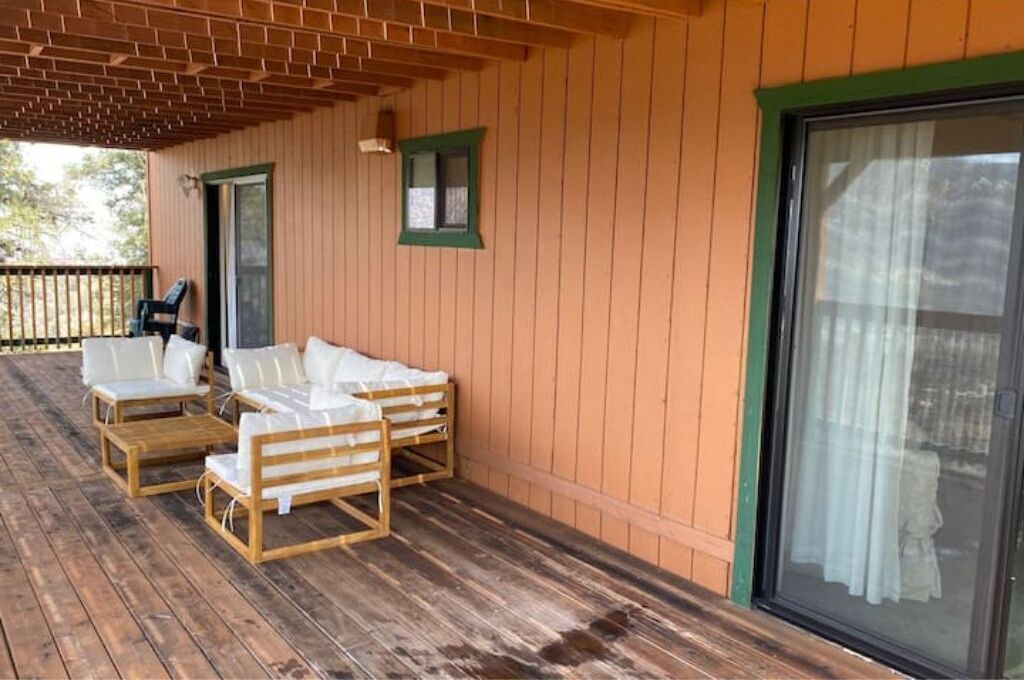 Photo of Patio Balcony in Pine Mountain Club