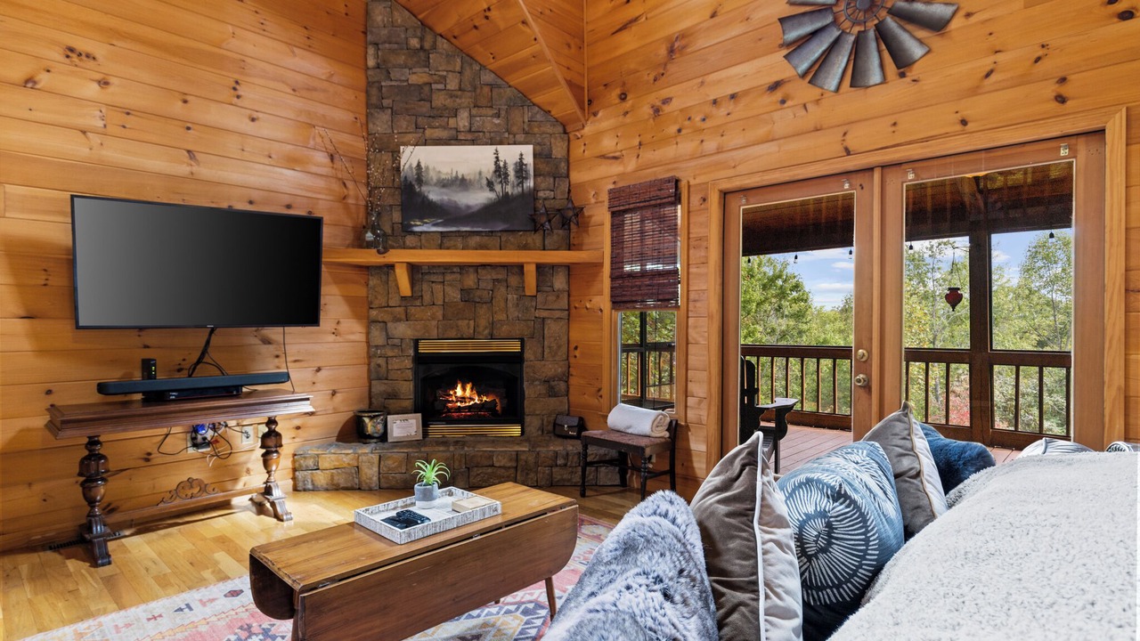 Photo of Livingroom in My Mountain