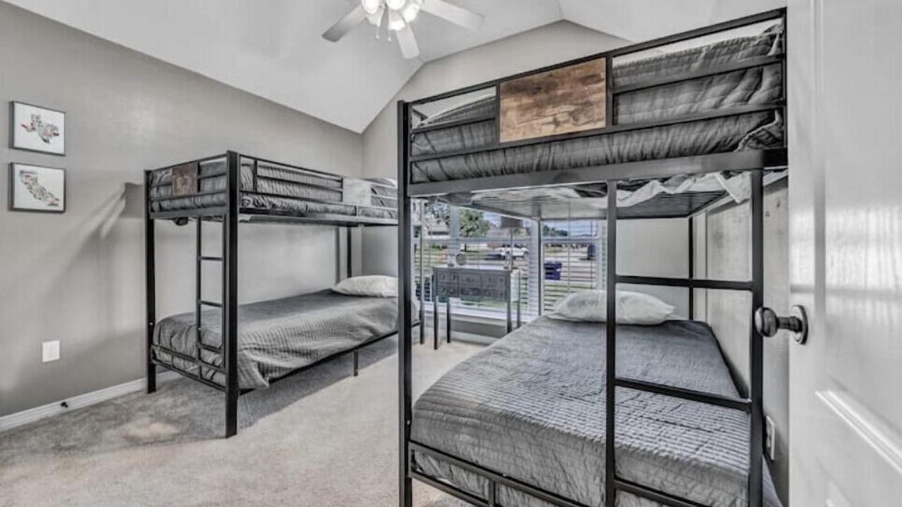 Photo of Bedroom in Wellborn