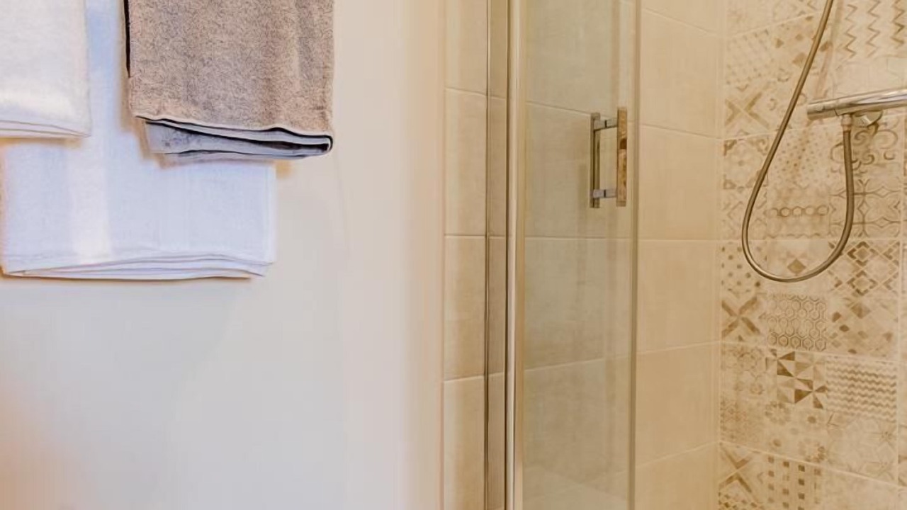 Photo of Bathroom in Joncy