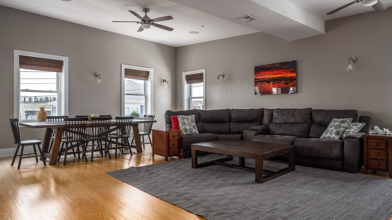 Photo of Livingroom in Yachting Village