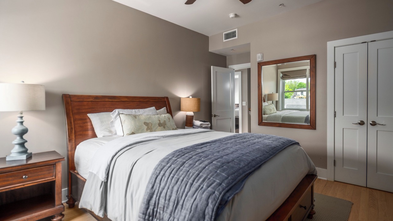 Photo of Bedroom in Yachting Village