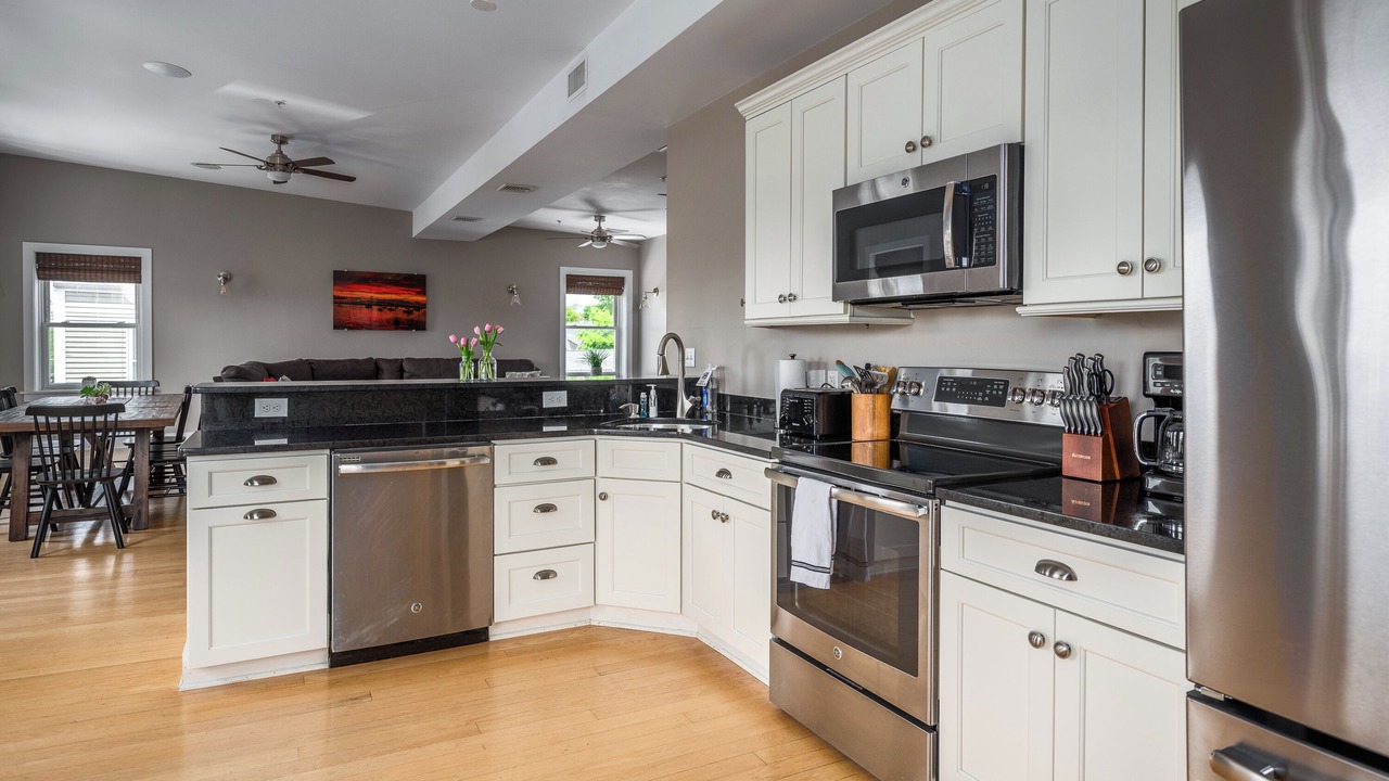 Photo of Kitchen in Yachting Village