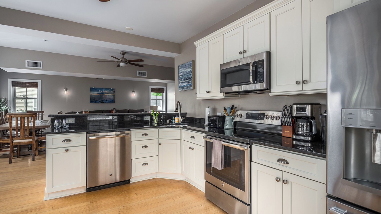 Photo of Kitchen in Yachting Village