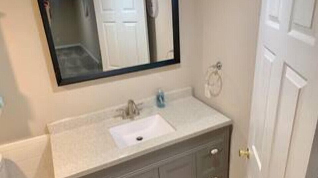 Photo of Bathroom in Vinita Park