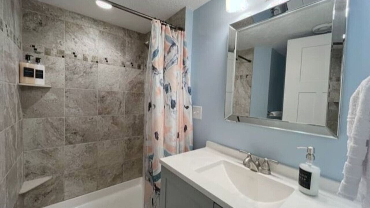Photo of Bathroom in Richfield