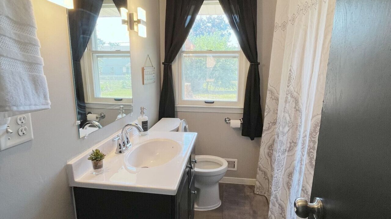 Photo of Bathroom in Richfield