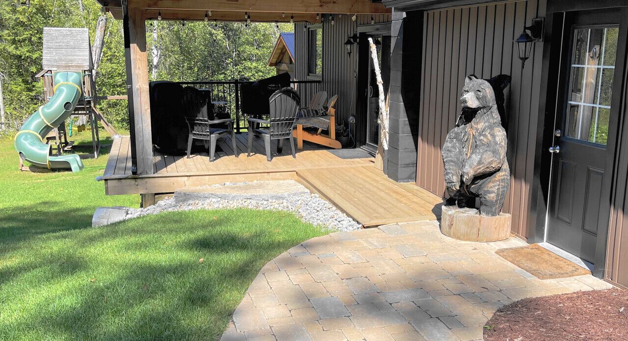 Photo of Outdoor in Tudor and Cashel