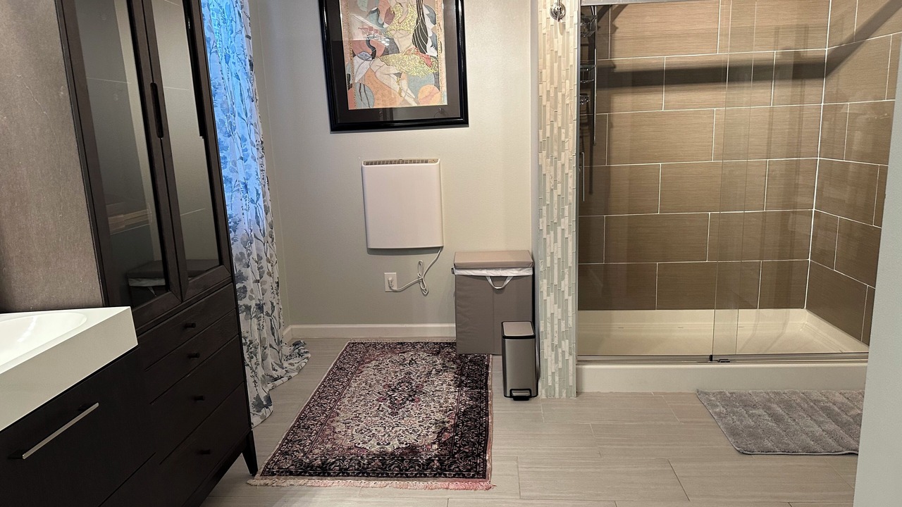 Photo of Bathroom in Cedar Hills