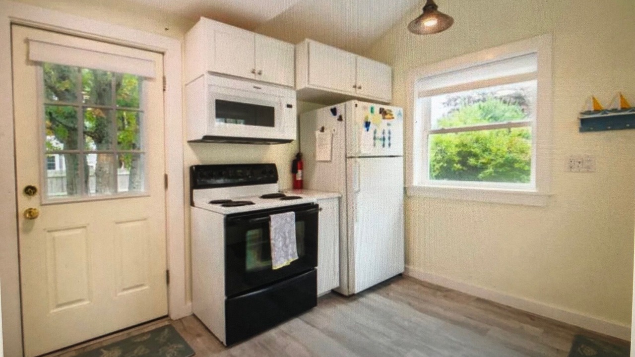 Photo of Kitchen in West Yarmouth