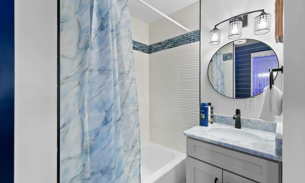 Photo of Bathroom in Northside