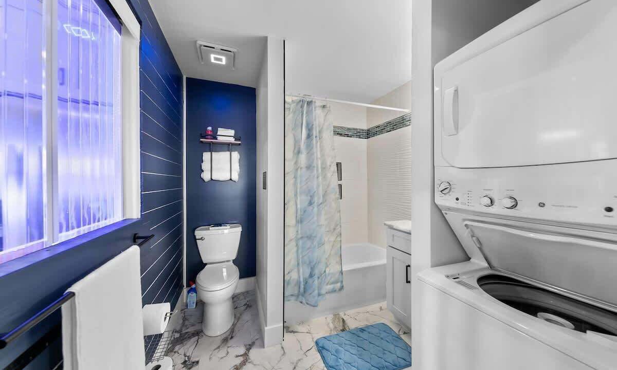 Photo of Bathroom in Northside