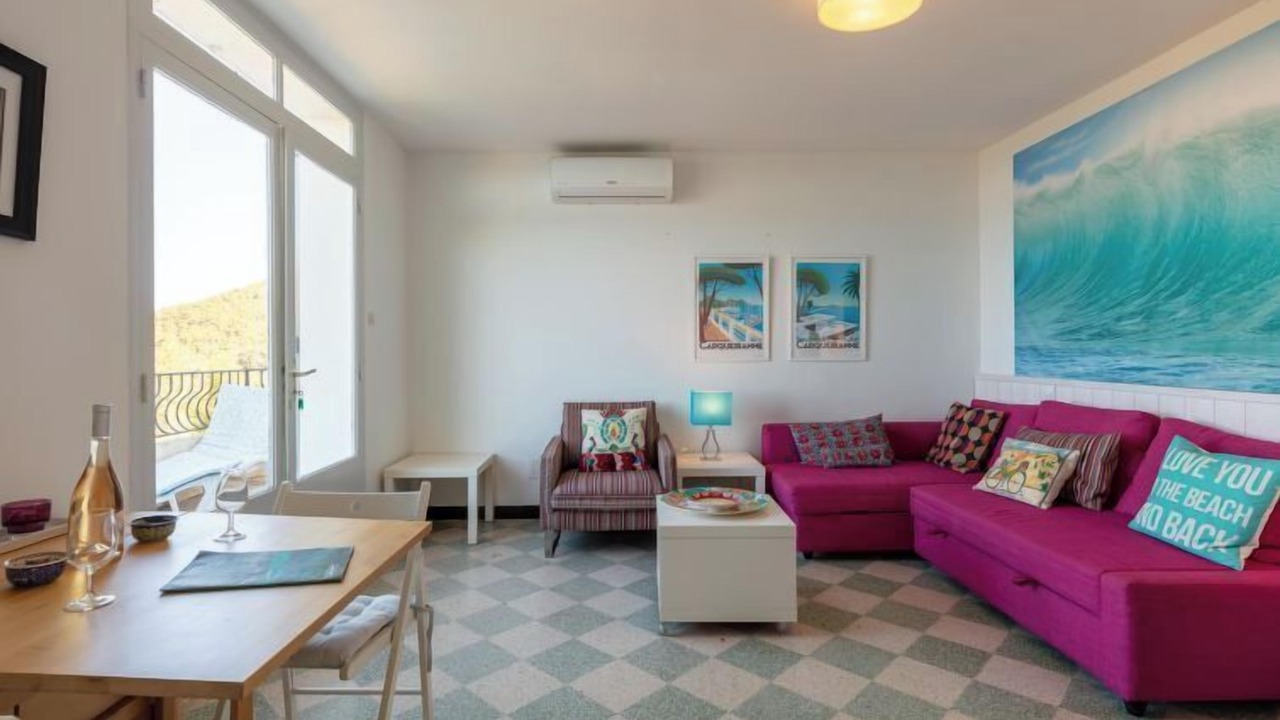 Photo of Livingroom in Carqueiranne