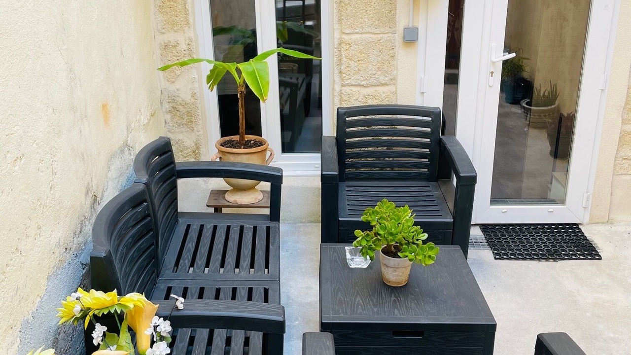Photo of Patio Balcony in Gallargues-le-Montueux