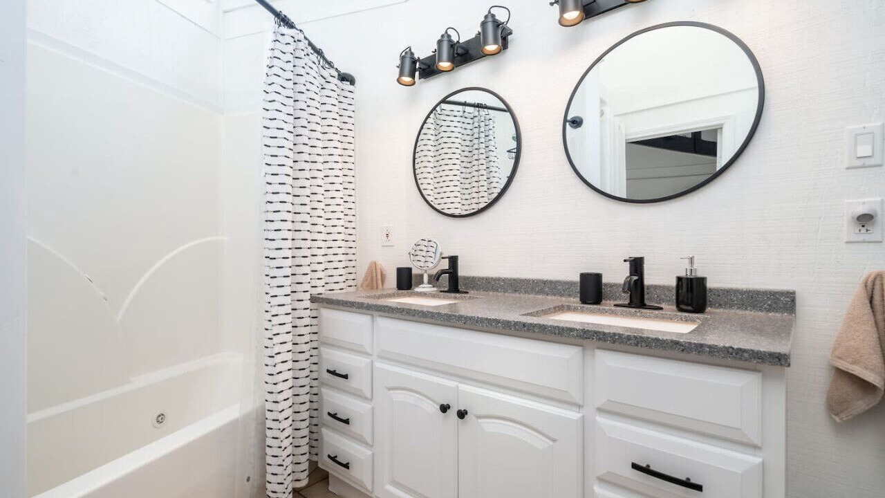 Photo of Bathroom in Jones Mills