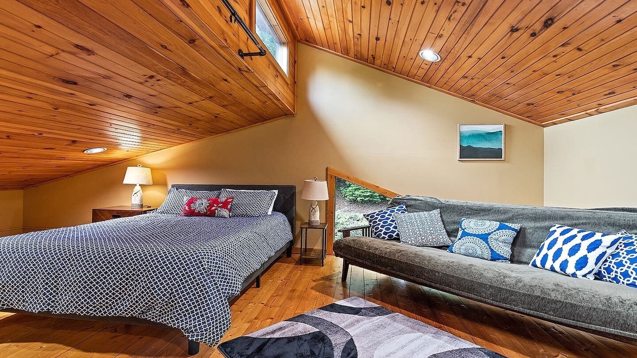 Photo of Bedroom in Mountain Springs